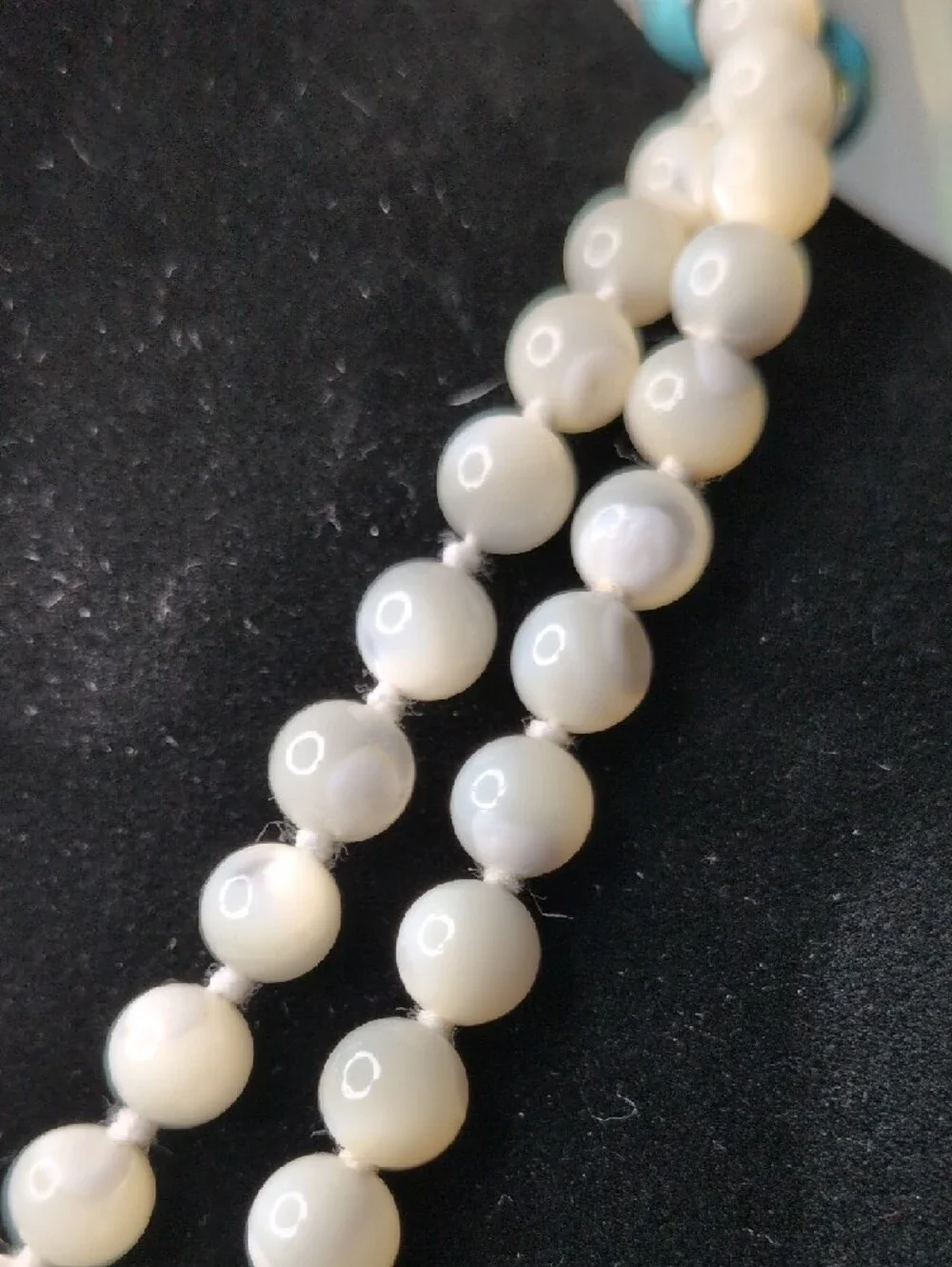 Elegant Mother Of Pearl and Faux Turquoise Beaded Necklace - Women Jewelry